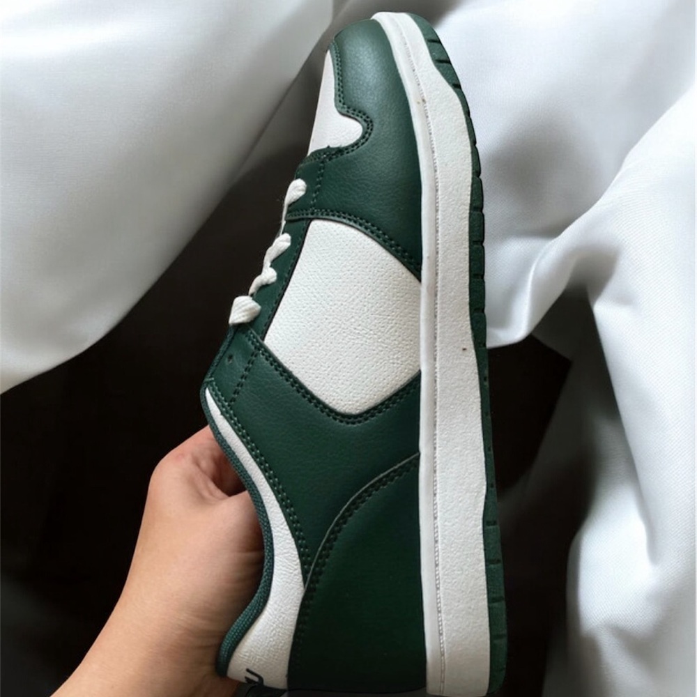 FUBU Green and White Classic Sneakers NWT - Picture 2 of 4